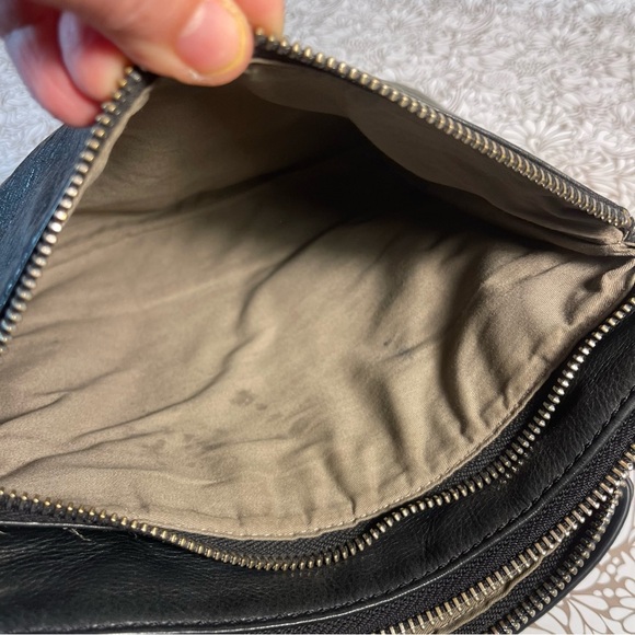 MARGOT Leather Two Zipper Crossbody Shoulder Bag In black leather - Picture 8 of 12